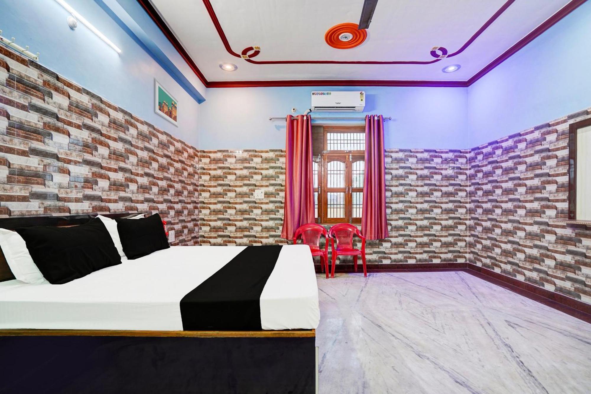 Hotel O J.D. Palace Varanasi Exterior foto